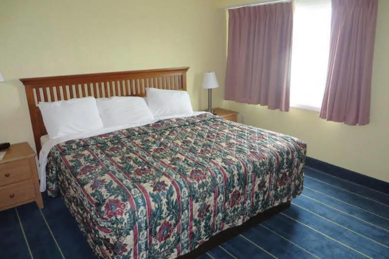 Days Inn By Wyndham Alexandria Mn ภายนอก รูปภาพ